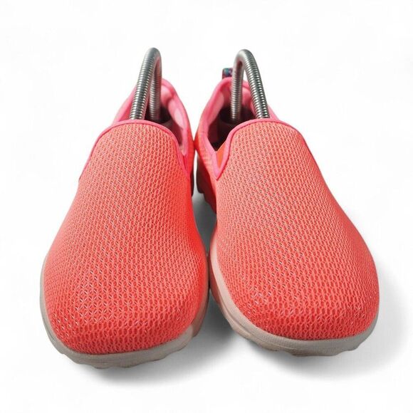 Skechers GO Walk Travel Slip-on Casual Shoes Pink 124980 Women's 8.5 - Picture 3 of 11